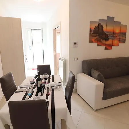 Daire Francesca A Otranto