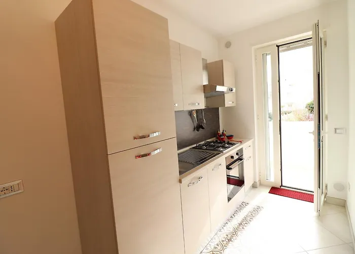 Francesca A アパート *